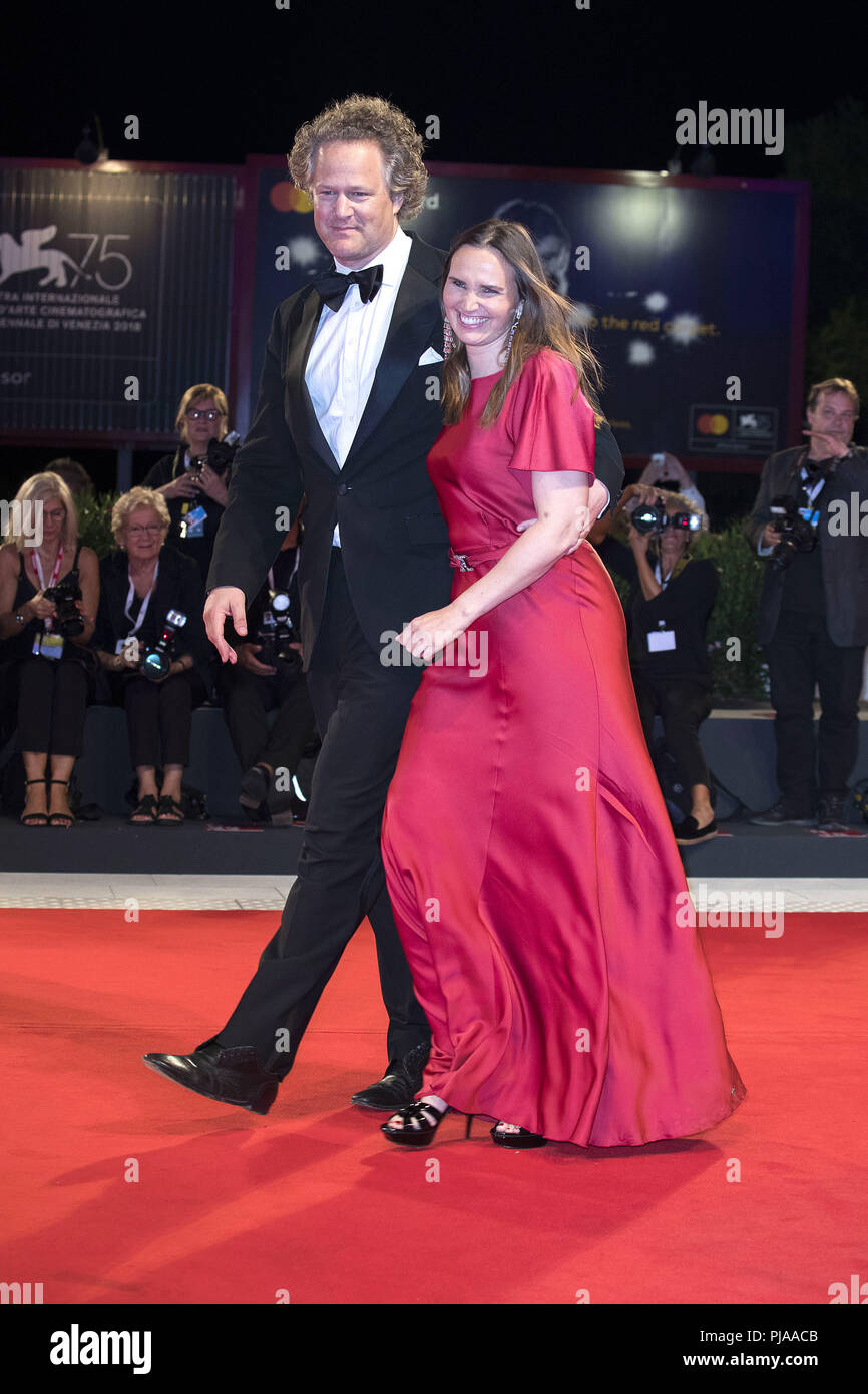 Florian Henckel von Donnersmarck mit Frau Christiane Asschenfeldt Teilnahme an der'Werk ohne Autor 'Premiere beim 75. Internationalen Filmfestival von Venedig im Palazzo del Cinema am 04. September 2018 in Venedig, Italien | Verwendung weltweit Stockfoto