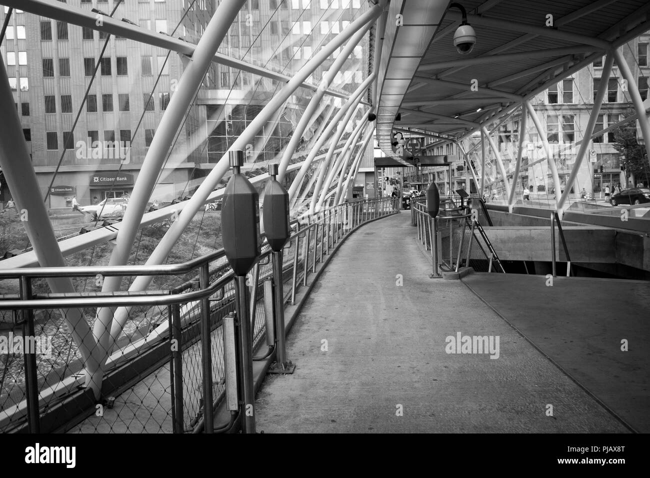 Glas und gewölbte Mass transit Station Gateway Center, Innenstadt von Pittsburgh, Pennsylvania Stockfoto