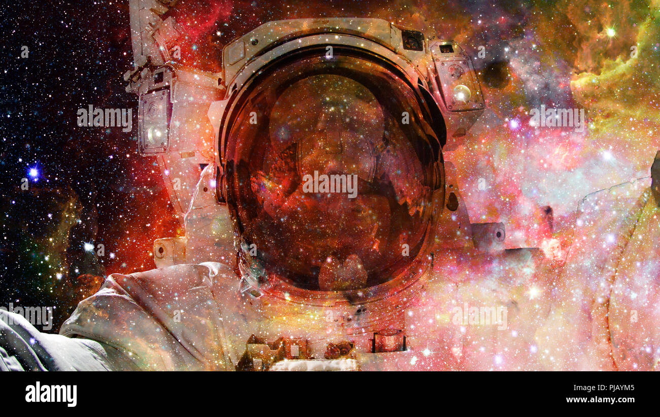 Nebel und Galaxien im dunklen Raum. Elemente des Bildes von der NASA eingerichtet. Stockfoto