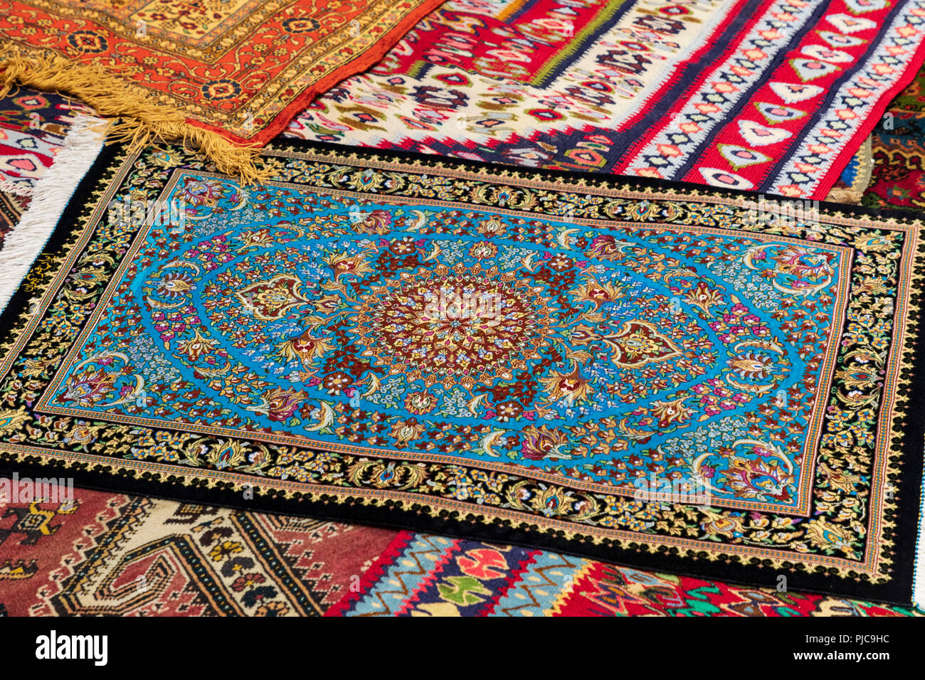Die Islamische Republik Iran. Isfahan. Teppich Verkauf Shop Stockfotografie  - Alamy