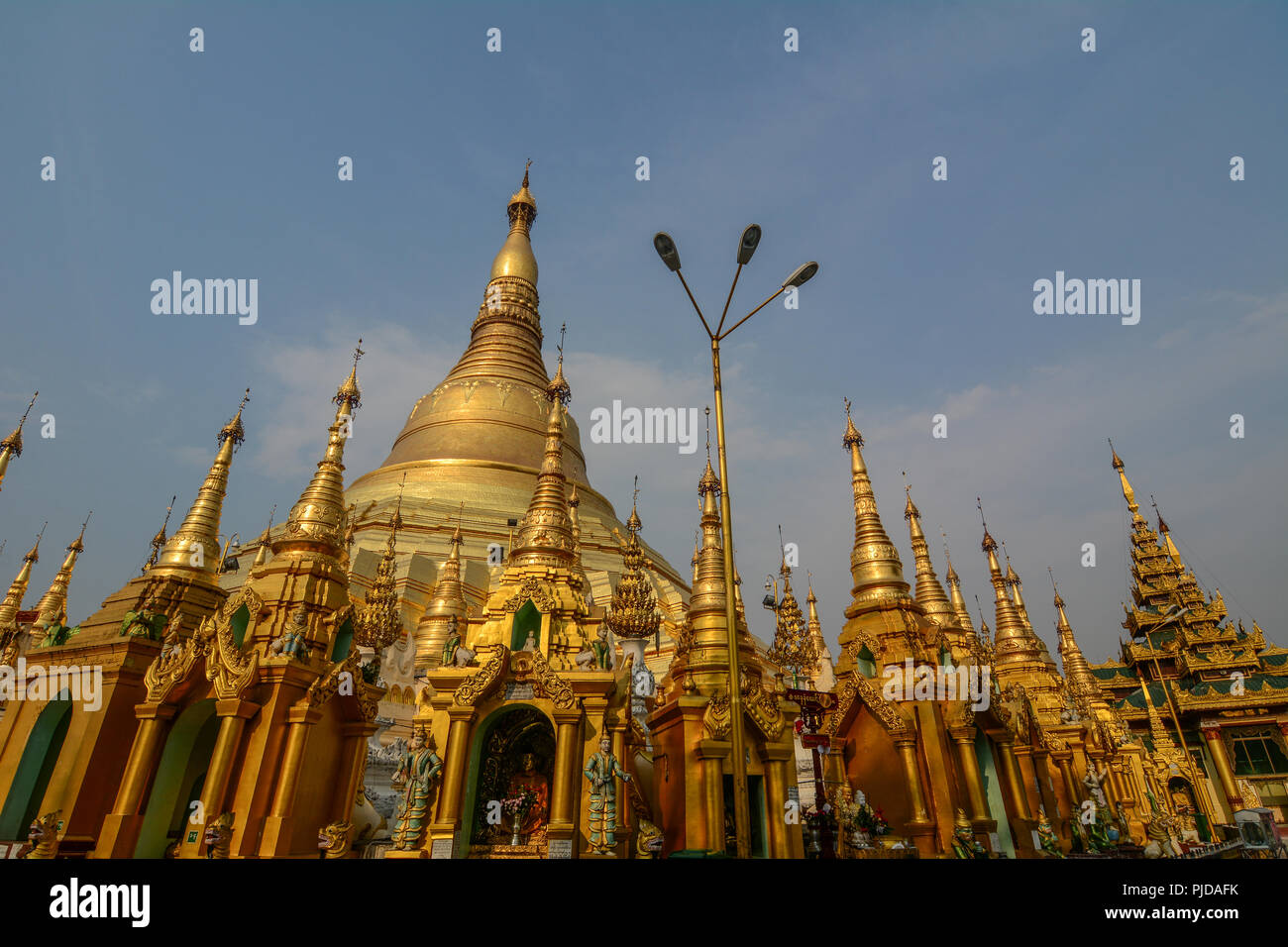 Shwedagon Paya Pagode in Yangon, Myanmar. Shwedagon ist der heiligste buddhistische Pagode in Myanmar. Stockfoto