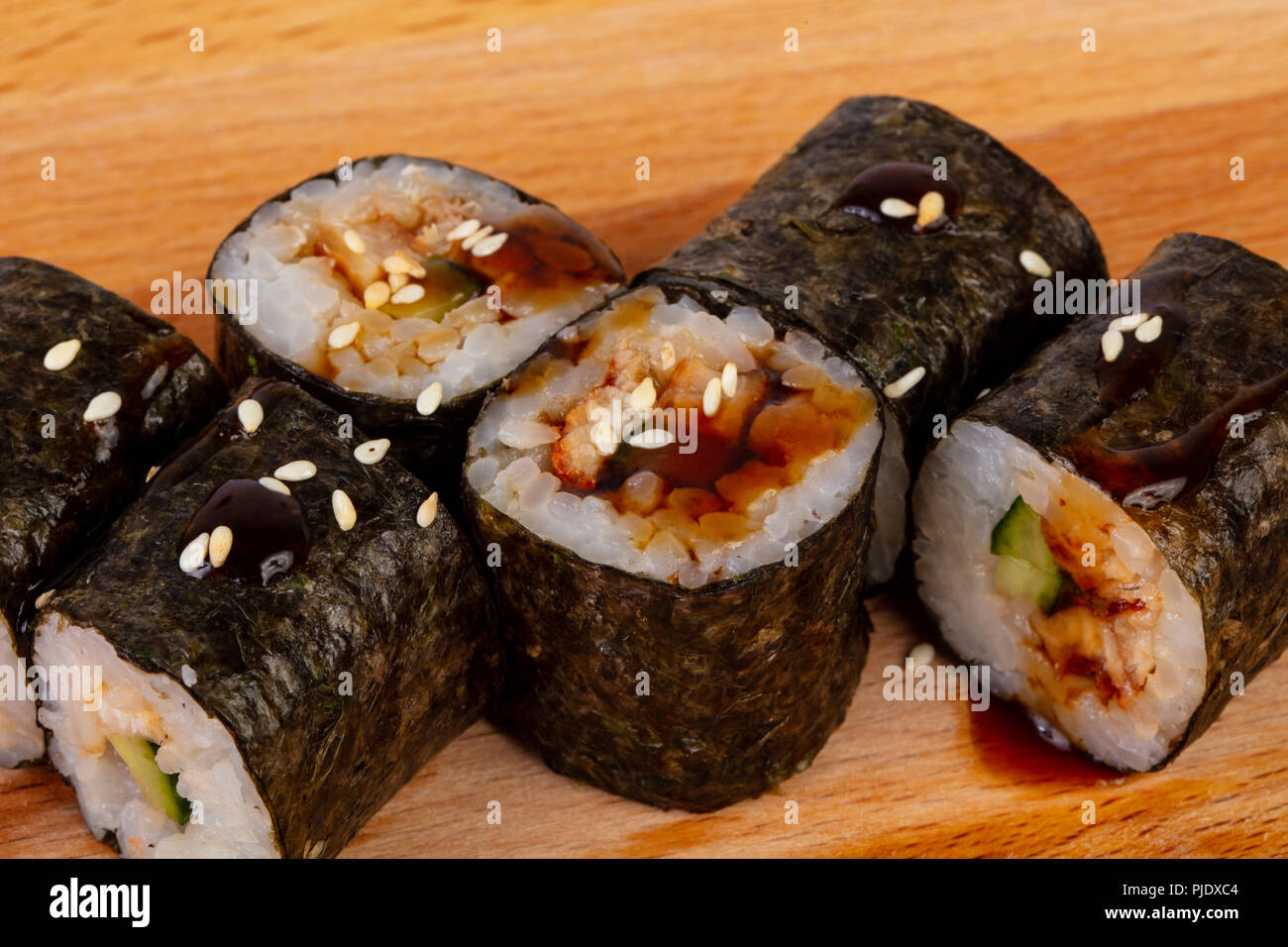 Roll Unagi Maki mit Aal Stockfoto