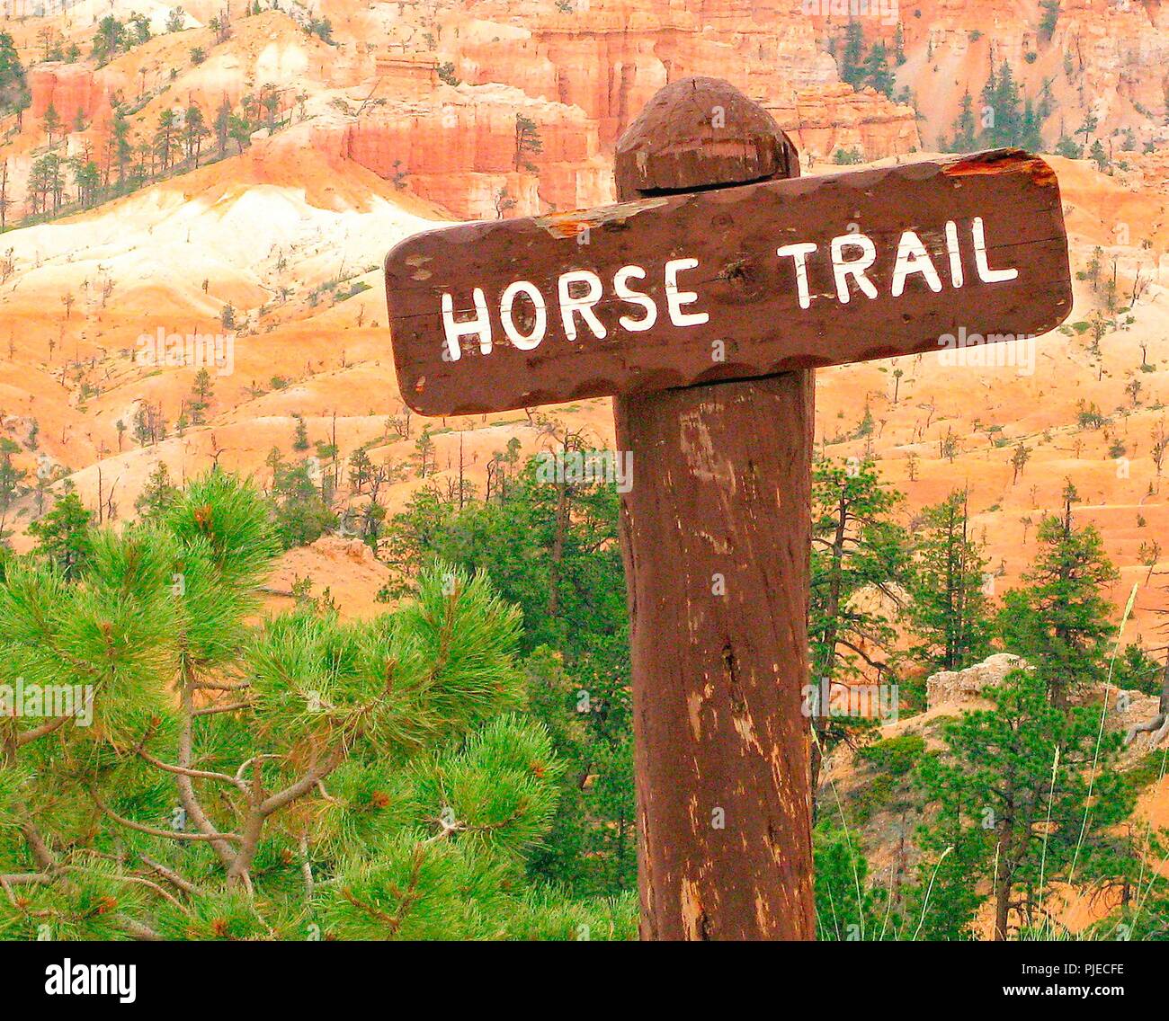 Holz- Schild, Reiten, Bryce Canyon National Park, Utah, USA Stockfoto