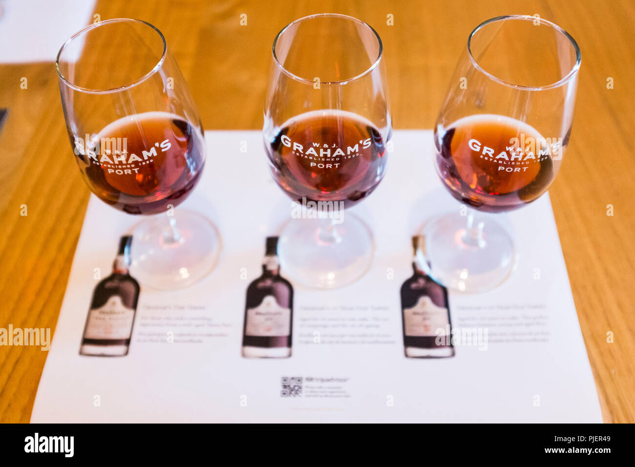 Port Verkostung in Graham's Port Lodge, Vila Nova de Gaia, Porto, Portugal. Stockfoto
