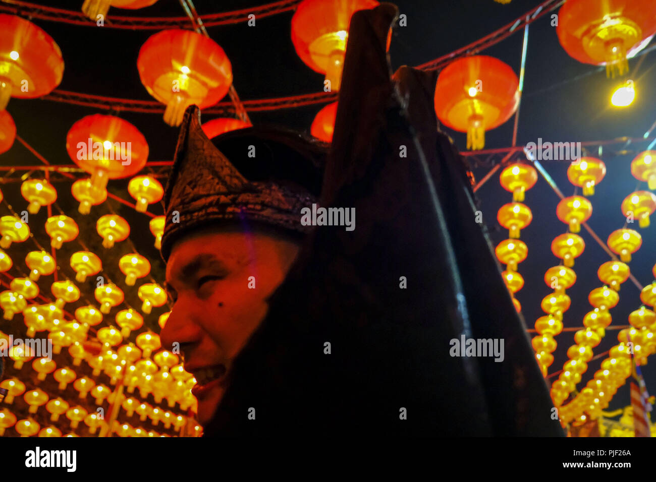 Holle Priester Stockfotos Und Bilder Kaufen Alamy