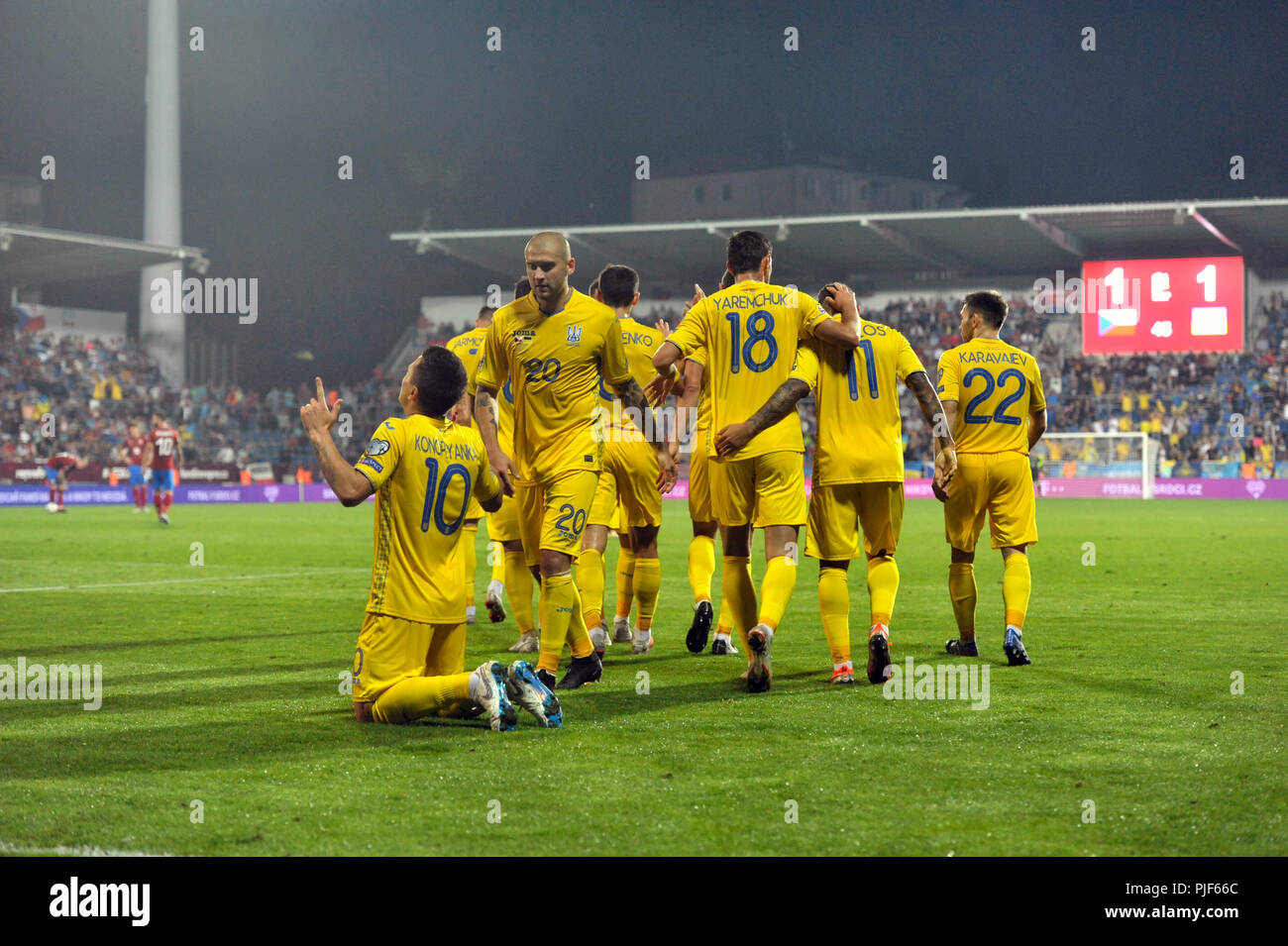 Uherske Hradiste, Tschechien. 06 Sep, 2018. YEVHEN KONOPLYANKA der Ukraine in Aktion während der Tschechischen Republik vs Ukraine, Fußball Champions League basic Gruppe B 1 Match in Uherske Hradiste, Tschechien, 6. September 2018. Credit: Ludek Perina/CTK Photo/Alamy leben Nachrichten Stockfoto