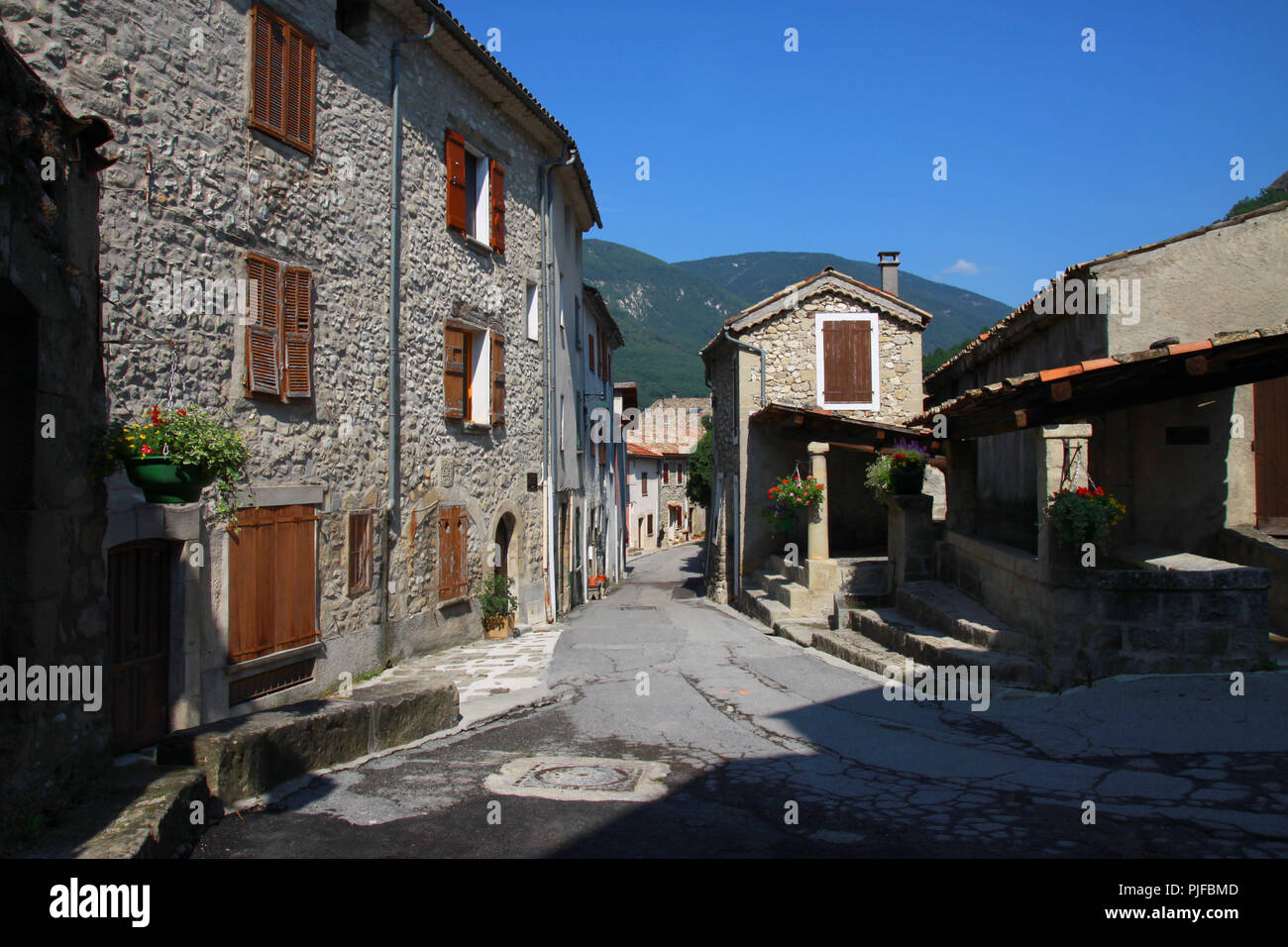 Annot Dorf im Tal des Var, Seealpen, Frankreich Stockfoto