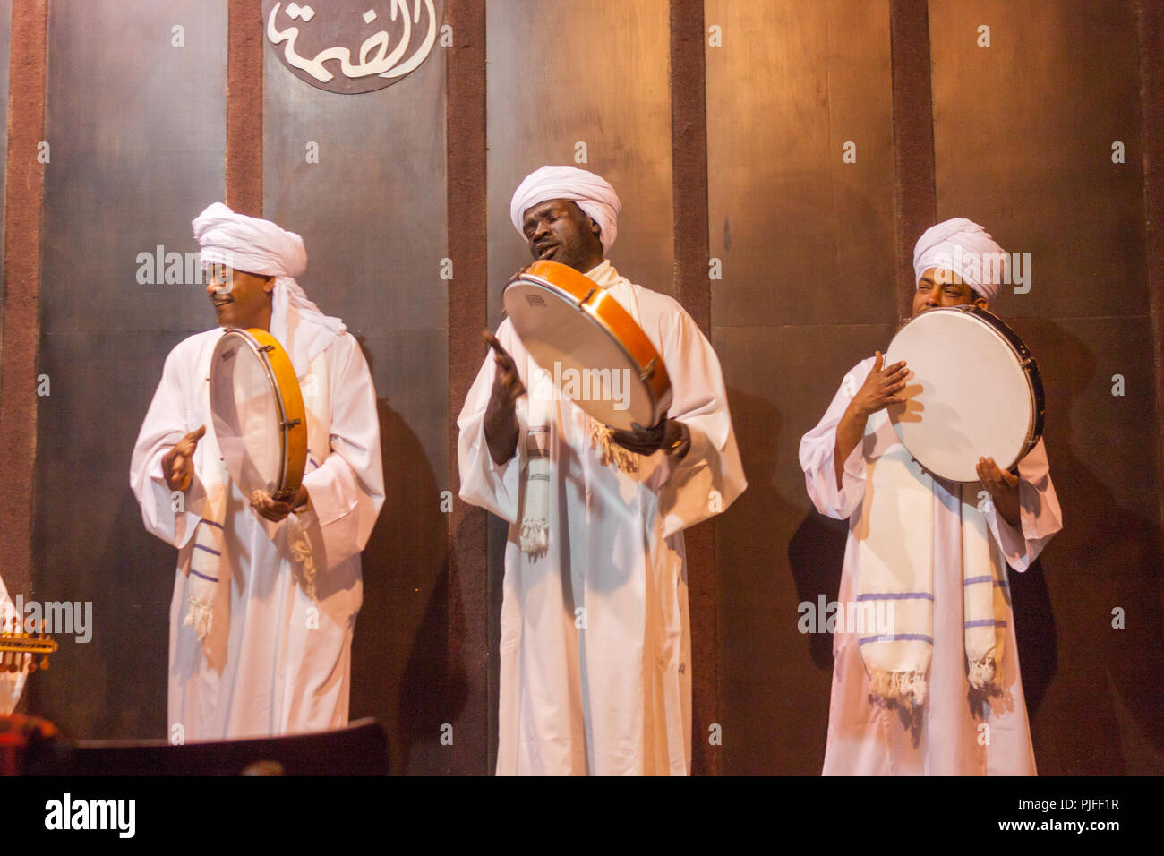 Ägyptische tanoura Tänzer, Kairo, Ägypten Stockfoto