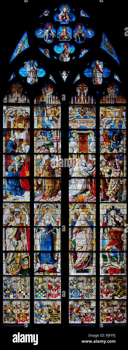 Der Kölner Dom, Glasfenster der Heiligen Drei Könige, 1507 oder 1508, Anbetung der Heiligen Drei Könige, die Königin von Saba Salomo besuchen Stockfoto