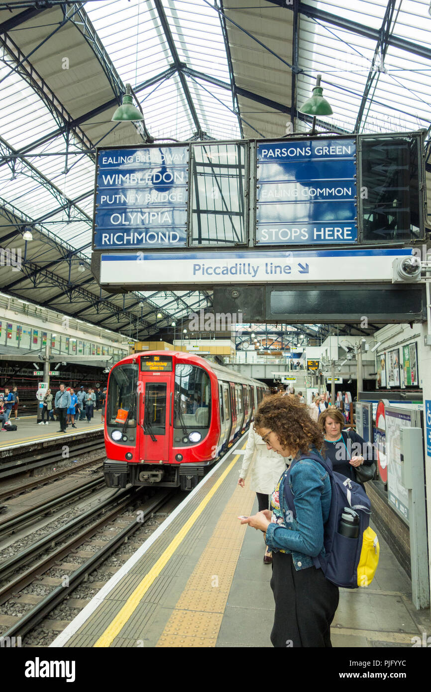 Der Earl's Court U-Bahnstation Earl's Court Road, Kensington, London, SW5, UK Stockfoto