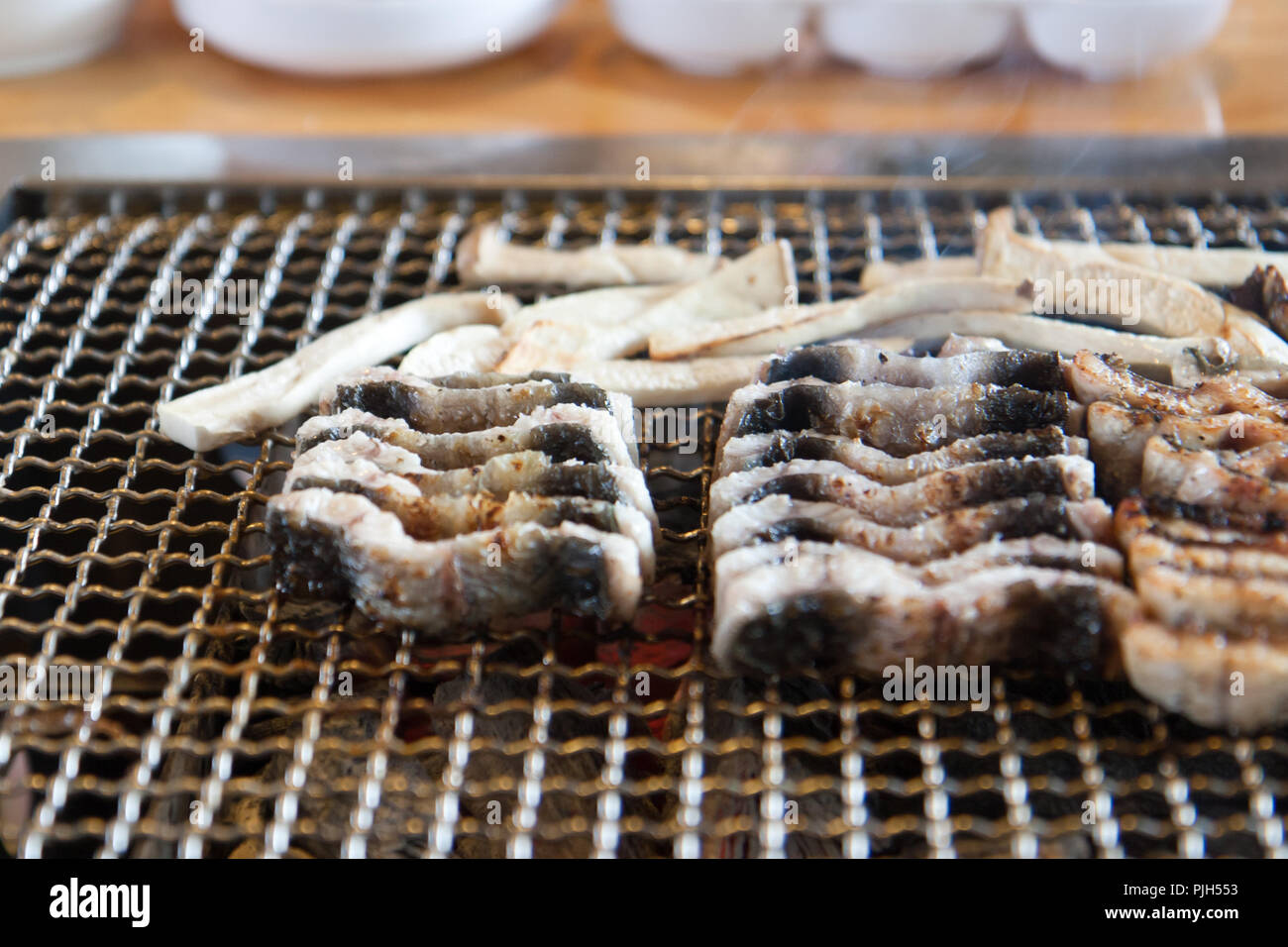 Sehr lecker gebratenen Aal vorbereiten und bereit zu essen Stockfoto