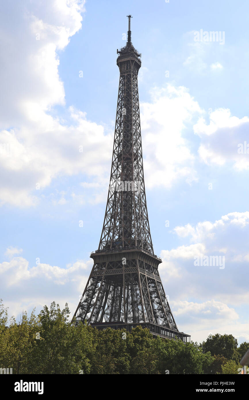 Eiffelturm, Paris Im Herbst, Paris, Frankreich, 03. September 2018, Foto von Richard Goldschmidt Stockfoto