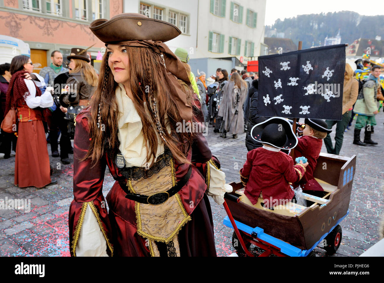 Schweiz, Luzern Karneval, verschleierte Zahlen Stockfoto