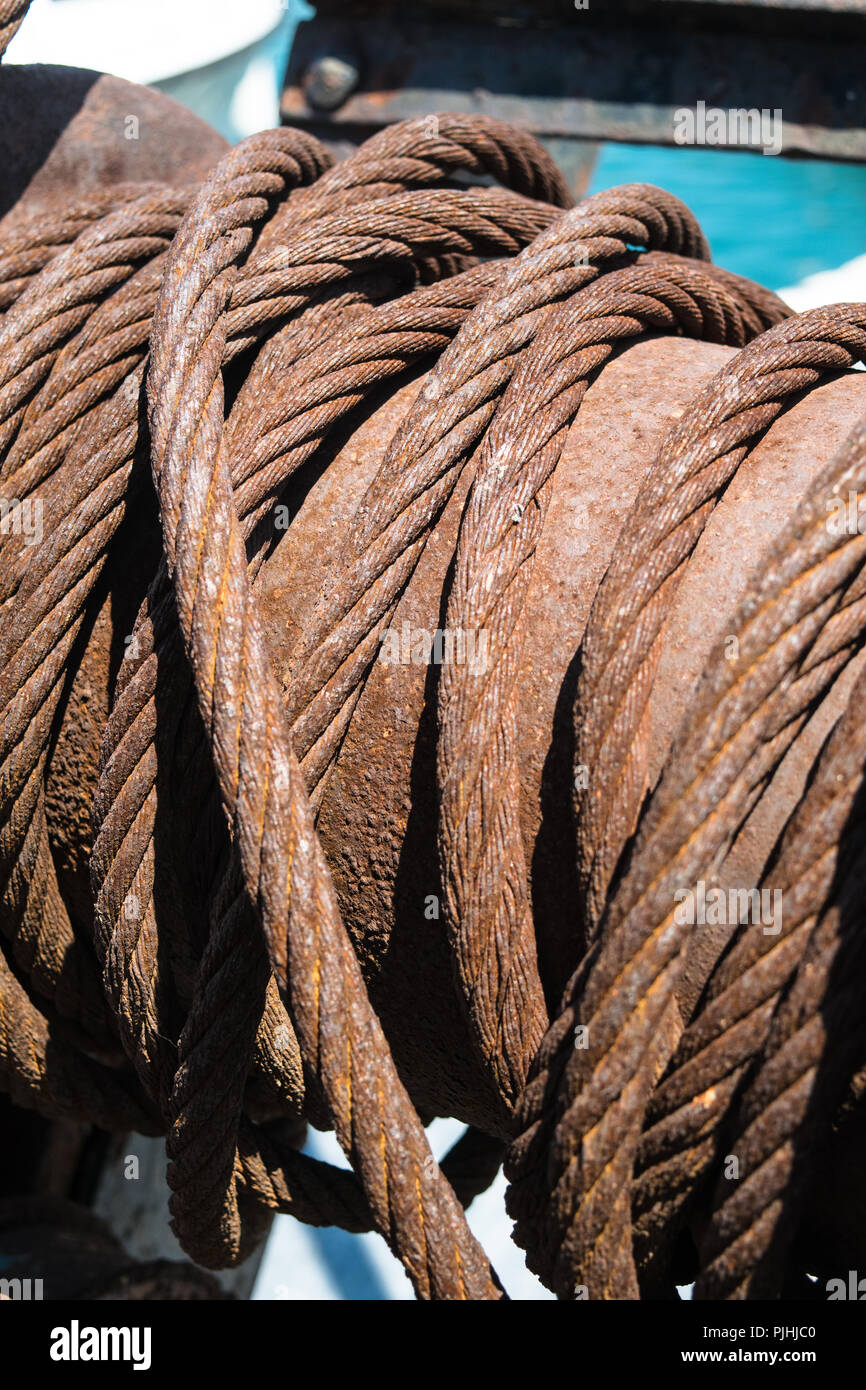 In der Nähe von alten, rostigen Boot Winde auf Harbourside Stockfoto