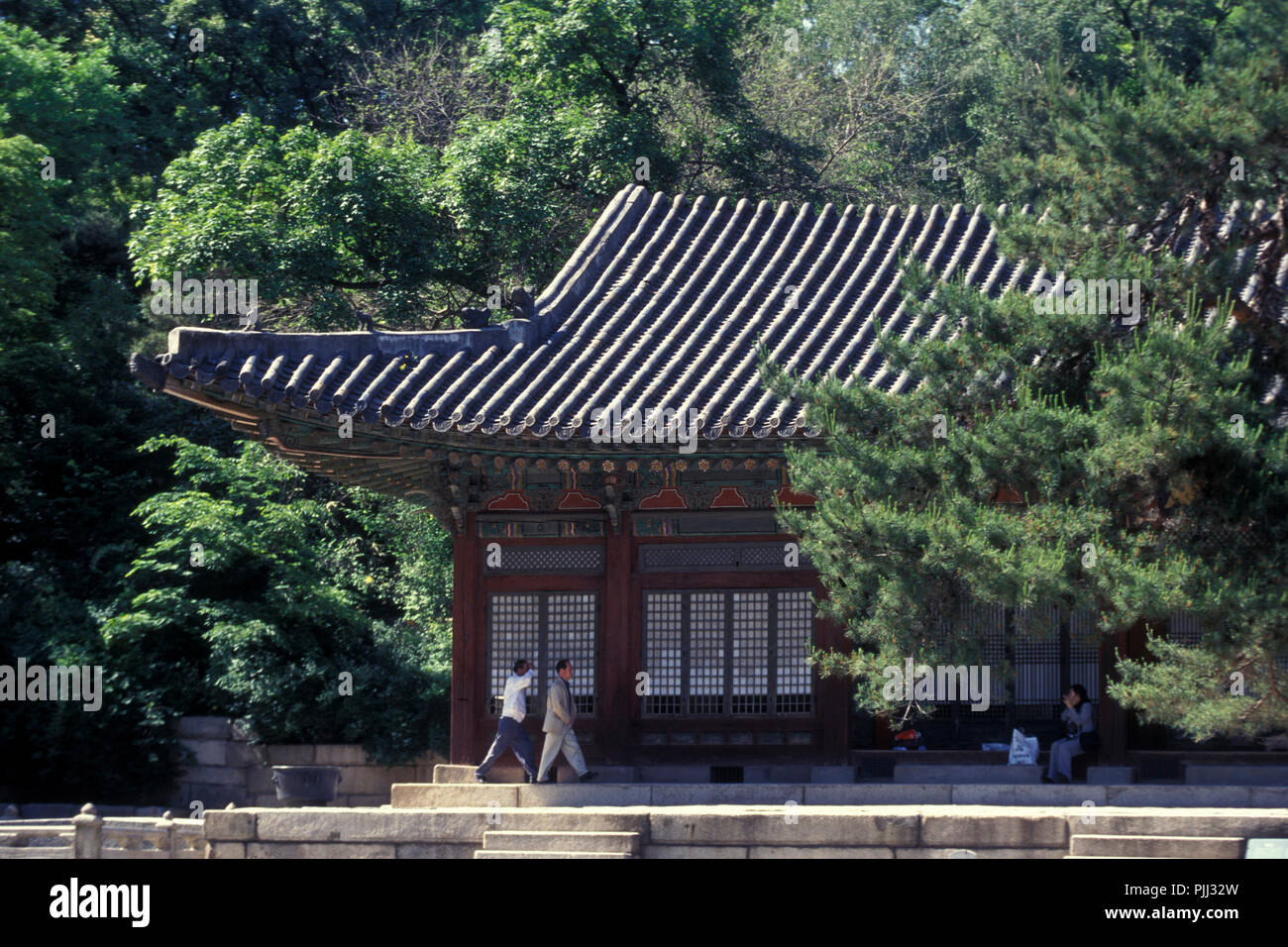 Die Toksugung Palast in der Stadt Seoul in Südkorea im EastAasia. Südkorea, Seoul, Mai 2006 Stockfoto