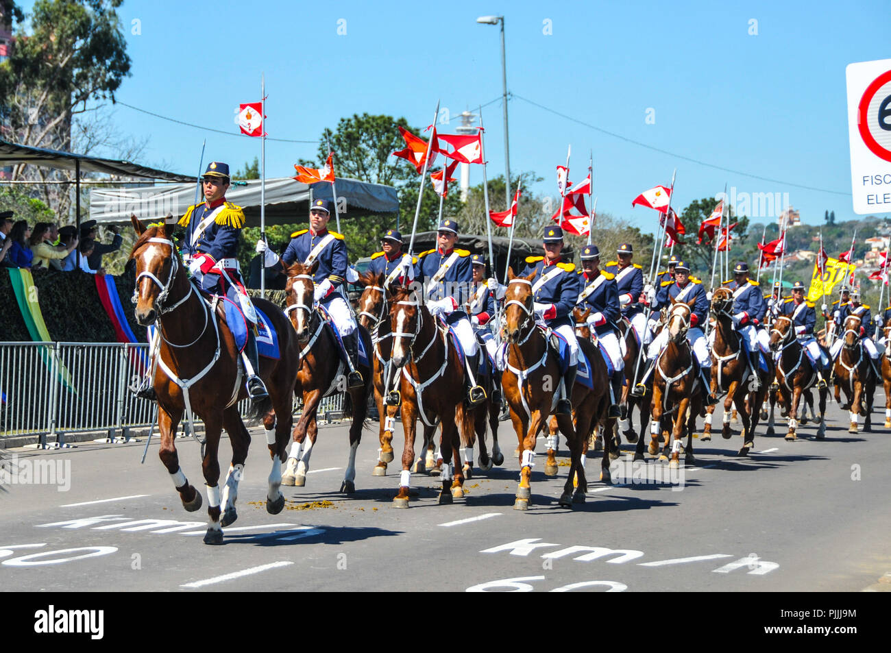 PORTO ALEGRE, RS - 07.09.2018: DESFILE 7 de Fevereiro PORTO ALEGRE - Die Civic Parade des 7. September fand in Porto Alegre am Freitag (07.). (Foto: Omar de Oliveira/Fotoarena) Stockfoto