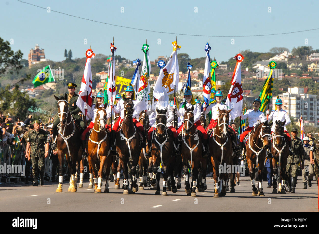 PORTO ALEGRE, RS - 07.09.2018: DESFILE 7 de Fevereiro PORTO ALEGRE - Die Civic Parade des 7. September fand in Porto Alegre am Freitag (07.). (Foto: Omar de Oliveira/Fotoarena) Stockfoto