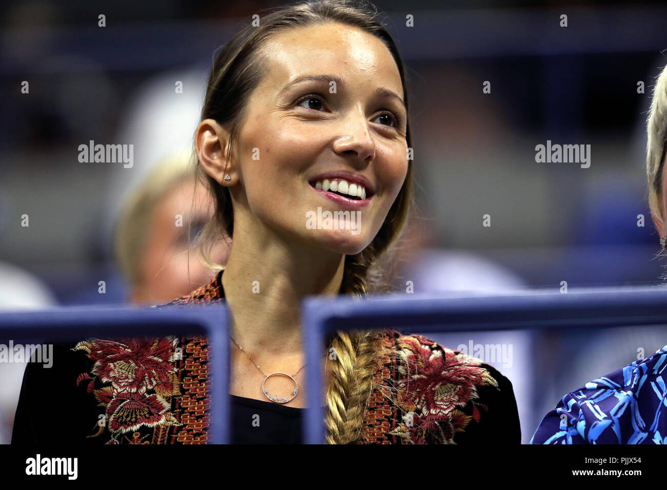 New York Usa 7 September 2018 Us Open Tennis Jelena Djokovic Ehefrau Von Tennisspieler Novak Djokovic Uhren Ihr Mann Gegen Japan Kei Nishikori Wahrend Ihrer Im Halbfinale Bei Den Us Open In