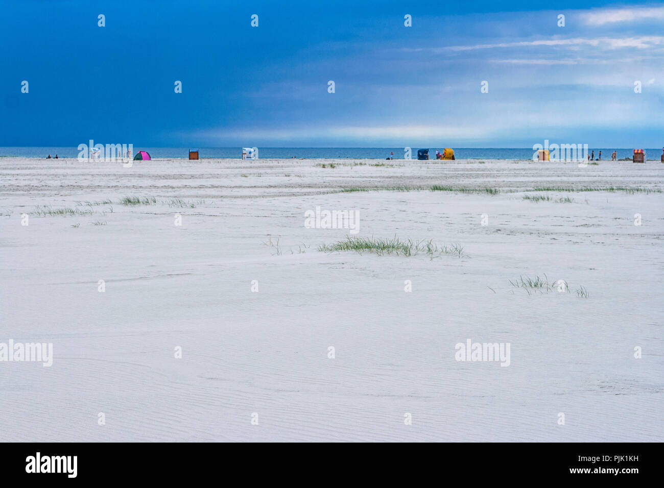 Strand mit Liegen auf Amrum Stockfoto