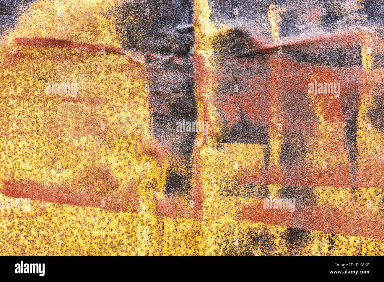 Zerknitterte Eisenblech Textur. rostige Metallplatte Hintergrund Stockfoto