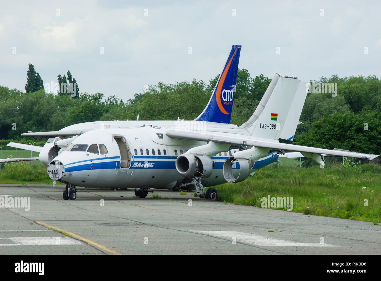Fuerza Aérea Boliviana oder FAB, bolivianische Luftwaffe BAE 146 wird für Ersatzteile und Verschrottung entzogen. Flugzeugfriedhof. Boneyard Stockfoto