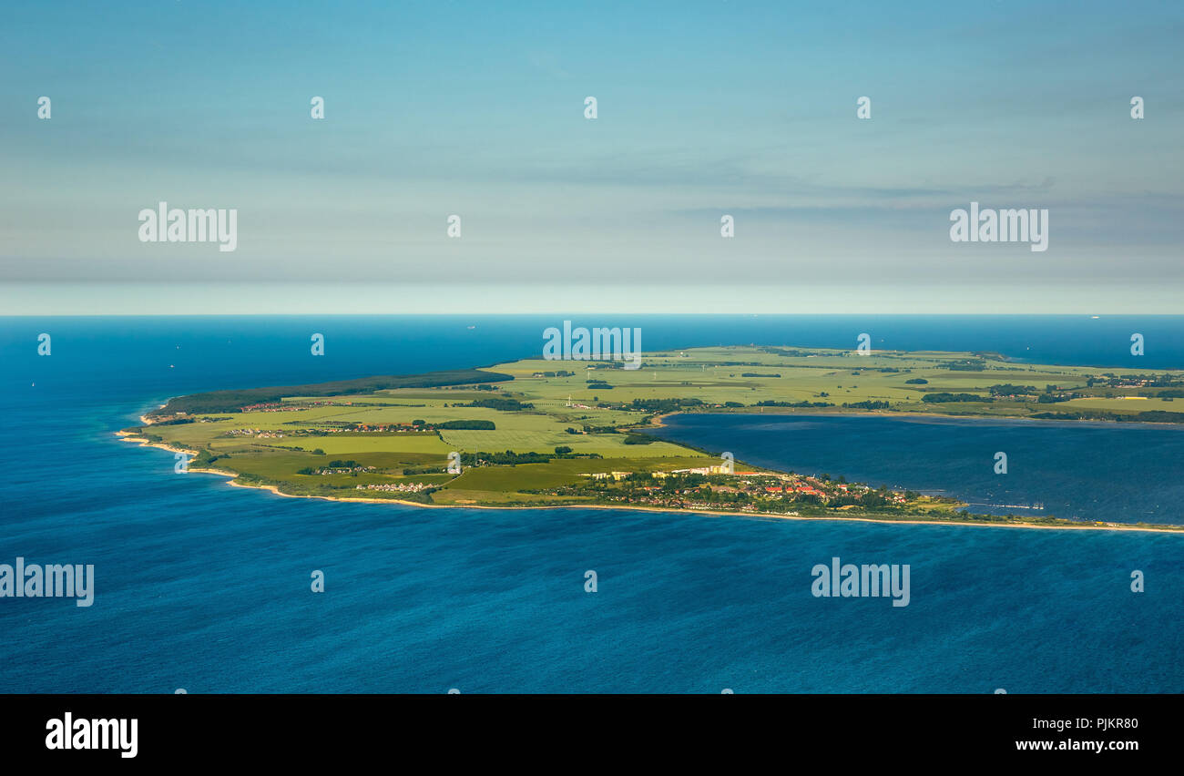 Blick von Norden auf die Insel Hiddensee, Insel Hiddensee, Ostsee, Mecklenburg-Vorpommern, Vorpommern, Mecklenburg-Vorpommern, Deutschland Stockfoto