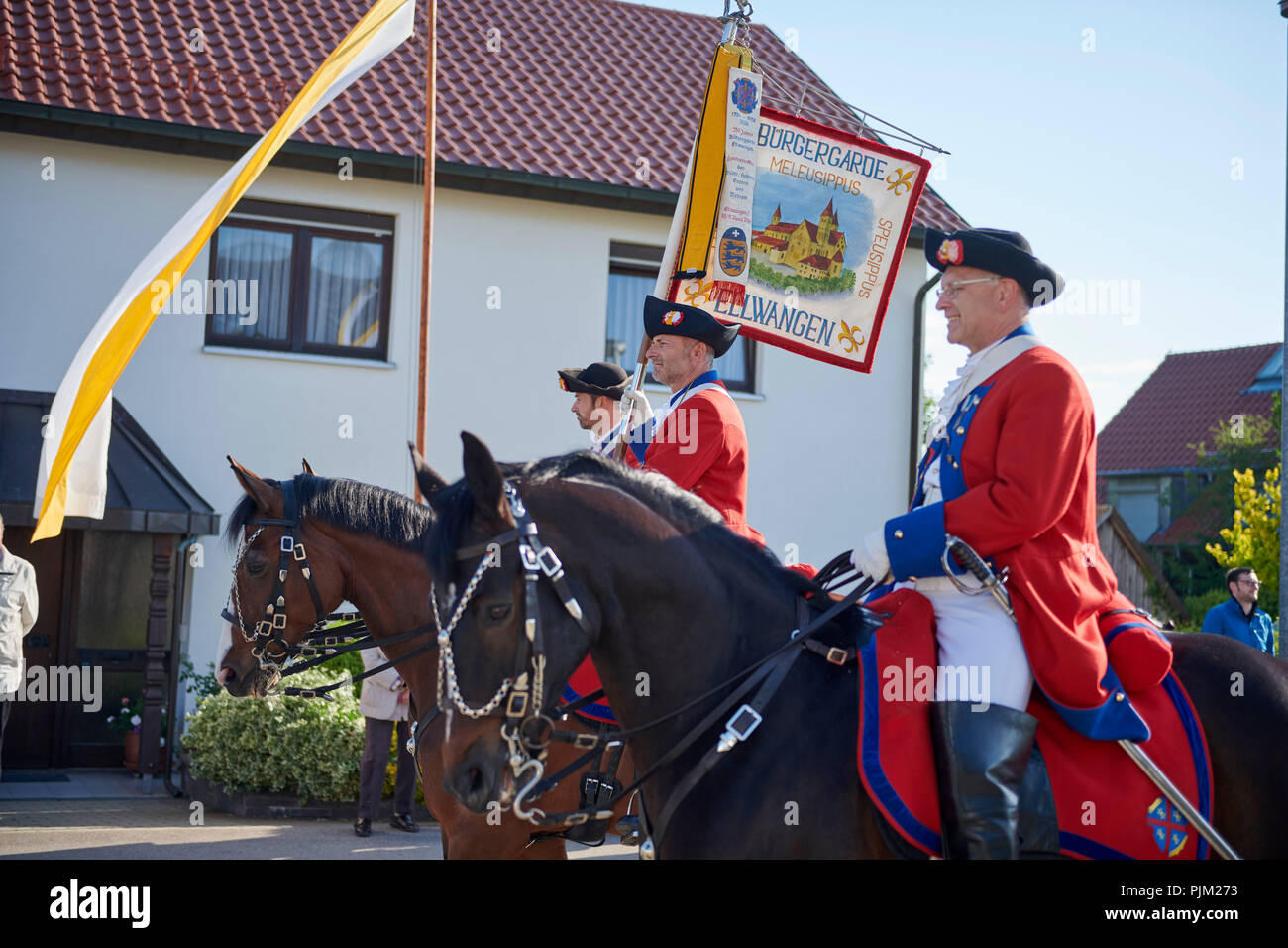 Blutritt in Schwenningen - ein Reiter Prozession, mit der Bitte, für die Gesundheit von Mensch und Tier. Stockfoto