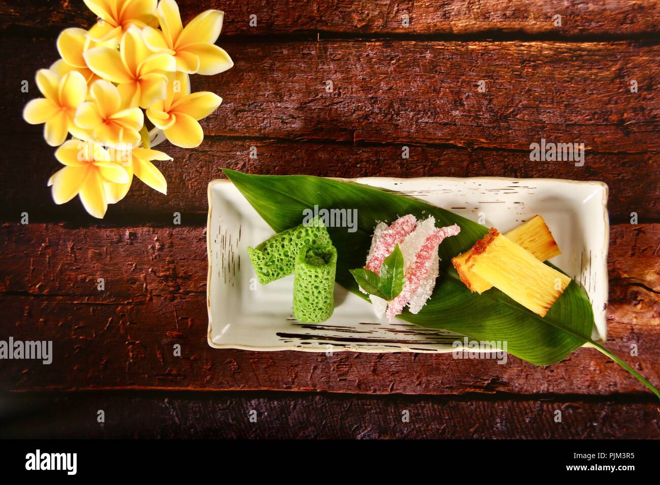 Jajanan Pasar, traditionellen indonesischen Kuchen Stockfoto