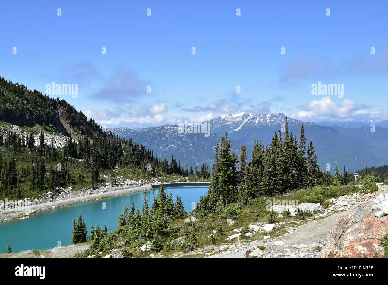 Über den Wolken, Berge in Whistler, British Columbia, Kanada. Stockfoto