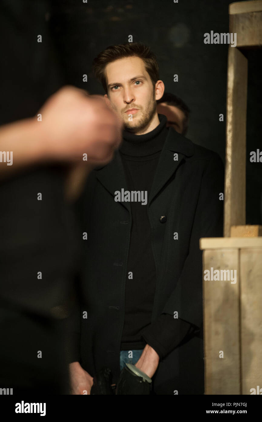 Theater Company De Reynaertghesellen spielen Weiler von Piet Arfeuille auf der von William Shakespeare, von Bram Kelchtermans (Leuven, 05/03/201 gerichtet Stockfoto