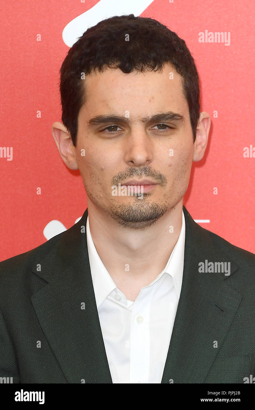 Damien Chazelle besucht einen Fotoshooting für erste Mann während des 75. Filmfestival von Venedig im Sala Casino in Venedig. 29. August 2018 © Paul Treadway Stockfoto