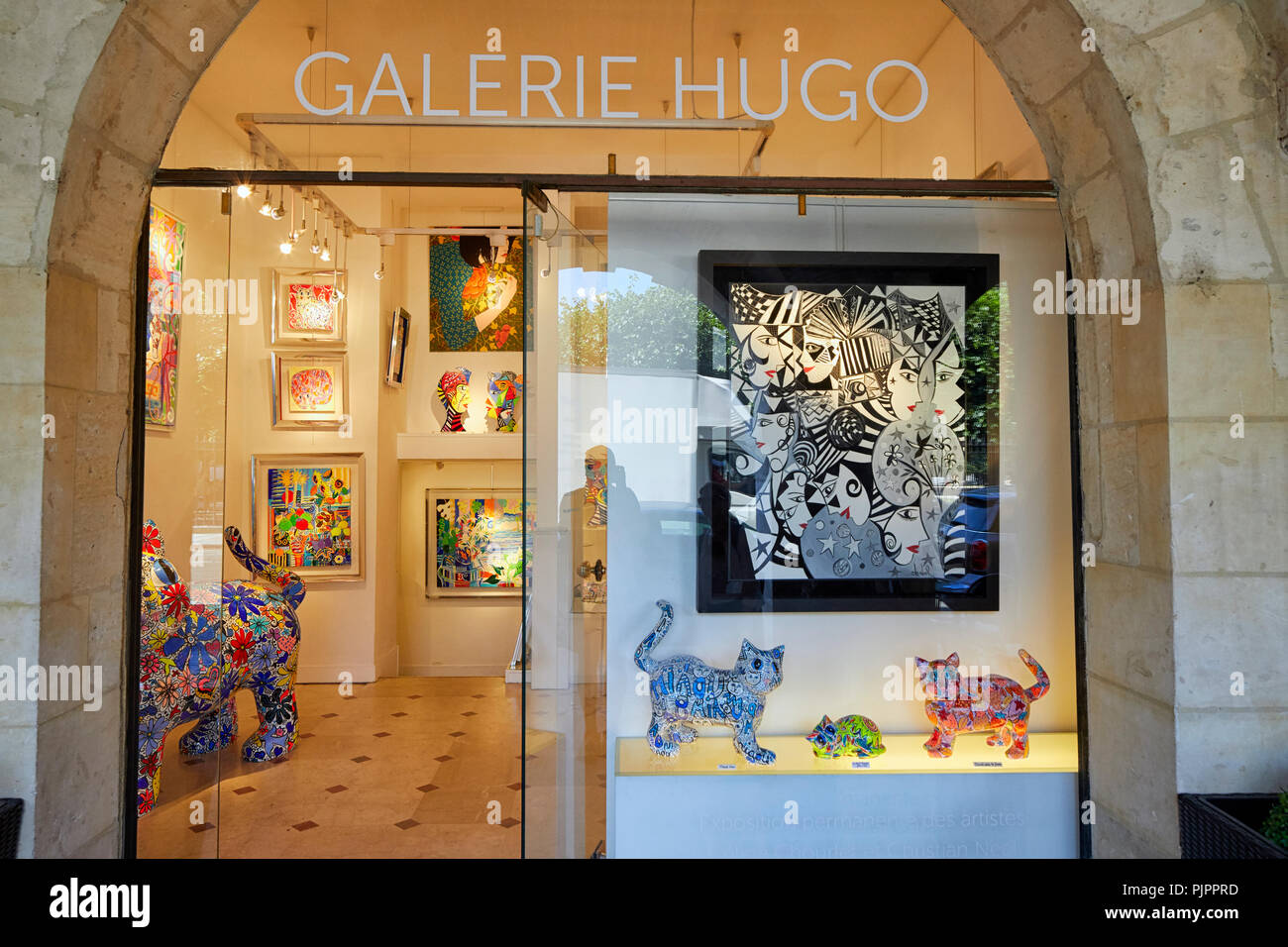 Galerie Hugo in "Place des Vosges", die älteste geplante Platz in Paris, Marais, Paris, Frankreich, Europa Stockfoto
