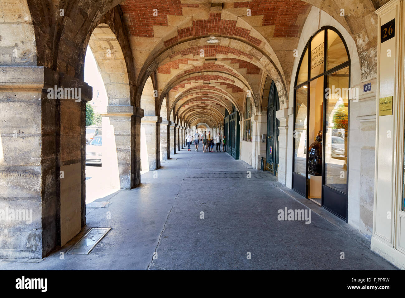 Place des Vosges, der älteste geplante Platz in Paris, Marais, Paris, Frankreich, Europa Stockfoto