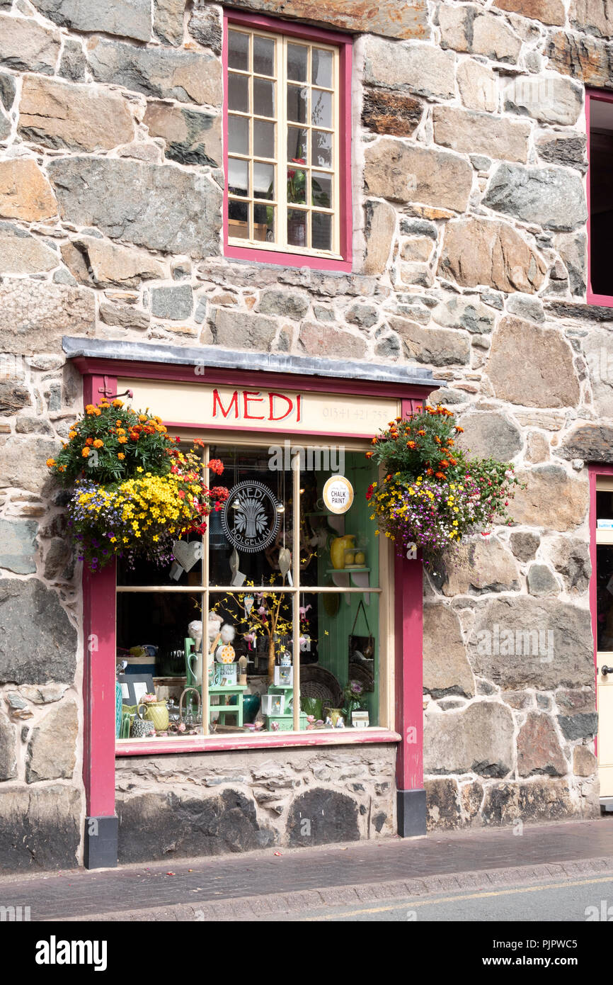 Shop auf der Bridge Street Dolgellau Wales Gwynedd Stockfoto