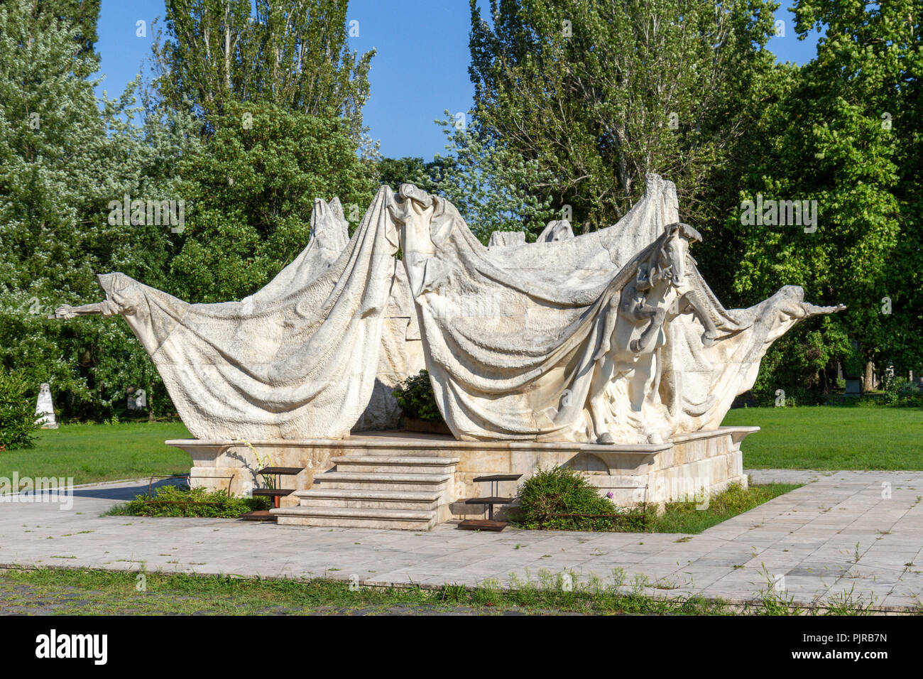 Das Grab von József Antall, ehemaliger Premierminister von Ungarn, Kerepesi Friedhof (Fiume Straße nationalen Friedhof), Budapest, Ungarn. Stockfoto