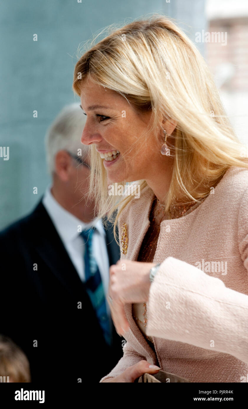 Offizielle Eröffnung des M-Museum in Leuven von Prinzessin Maxima und Prinzessin Mathilde (Belgien, 20/09/2009) Stockfoto