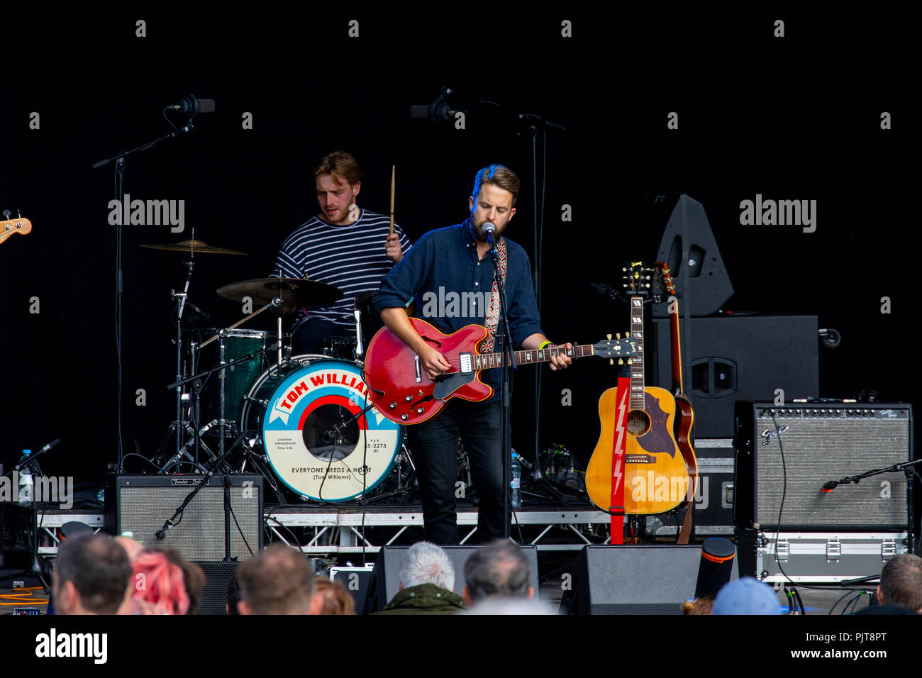 Tom Williams live auf der letzten überhaupt Festival Nummer 6 in Portmeirion, Wales Stockfoto