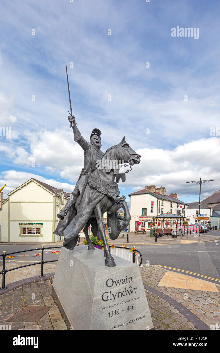 Owain Glyndŵr Statue in der walisischen Stadt Corwen, Wales, Großbritannien Stockfoto