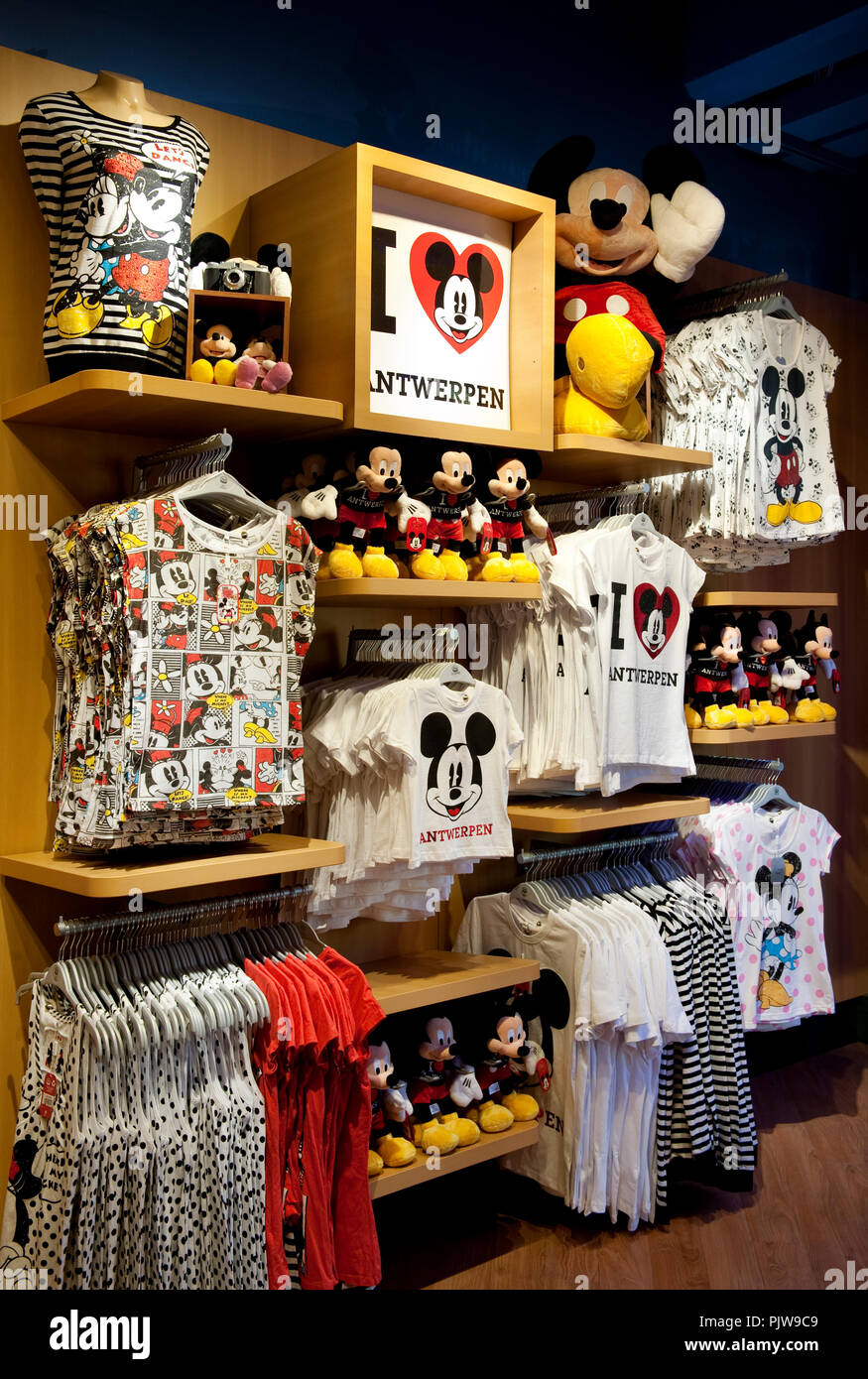 Die Disney Store in Antwerpen (Belgien, 03/05/2011) Stockfoto