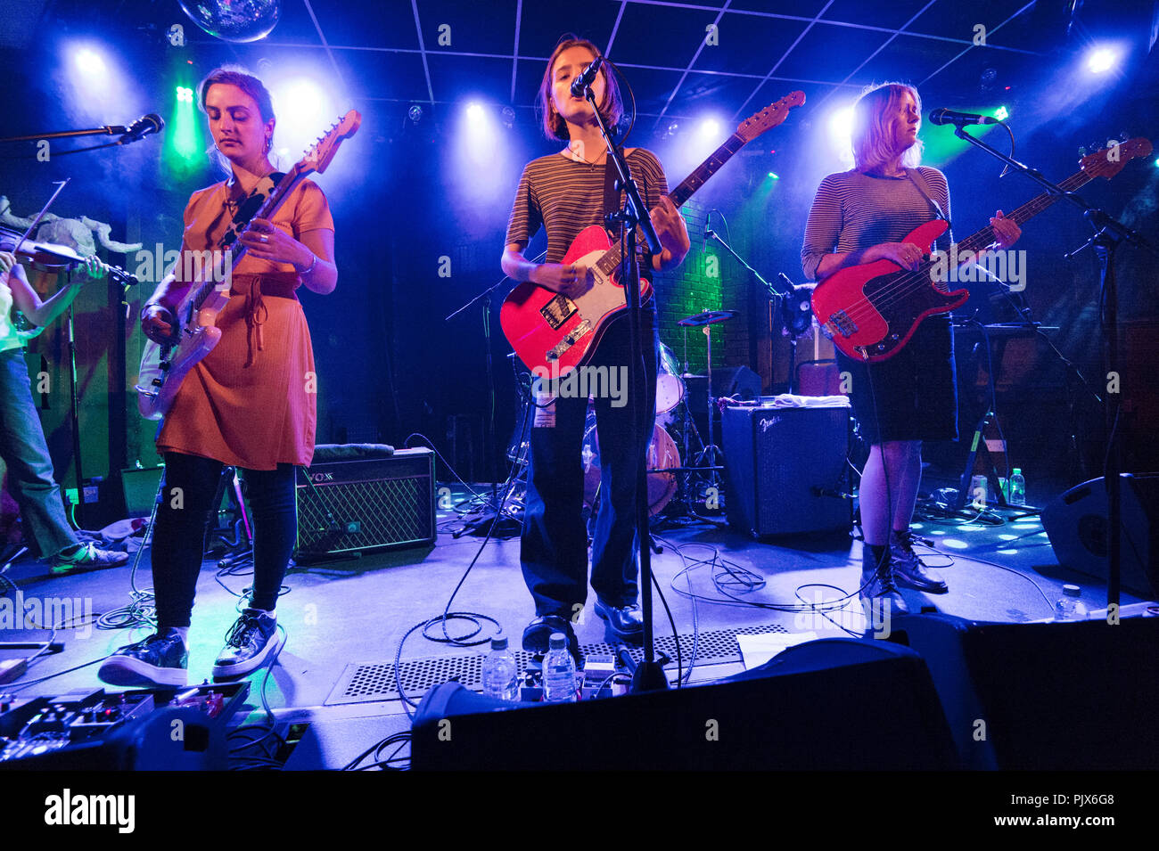 Leeds, Großbritannien. 8. September 2018. London - Indie Rock Band Ziege Mädchen im Konzert an der Brudenell Social Club, Leeds, West Yorkshire. Quelle: John Bentley/Alamy leben Nachrichten Stockfoto