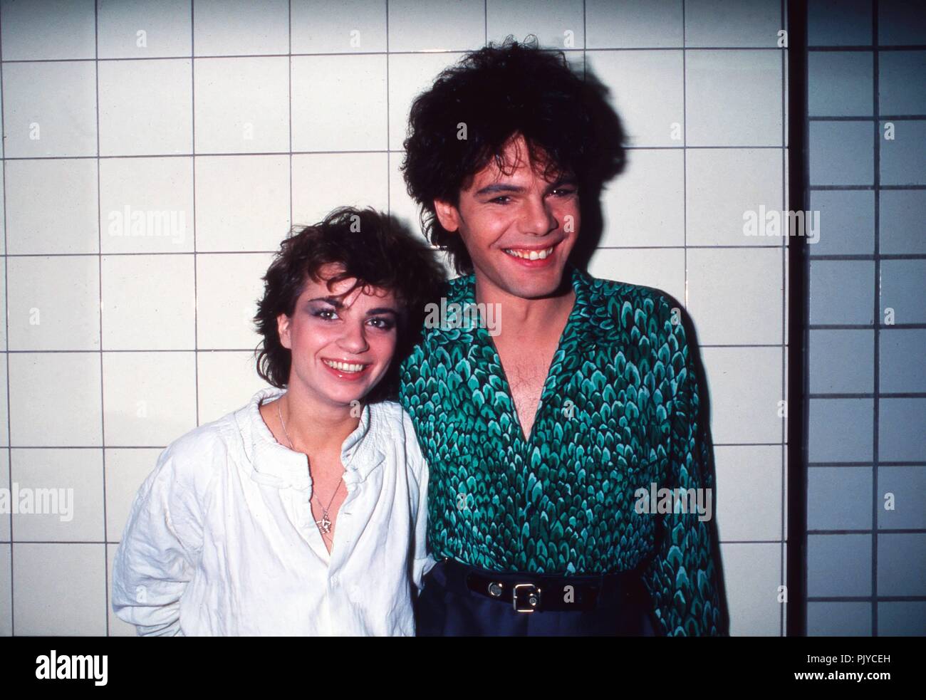 Marian Gold (mit Ehefrau)' von 'Alphaville', deutsche Synthie Pop Band