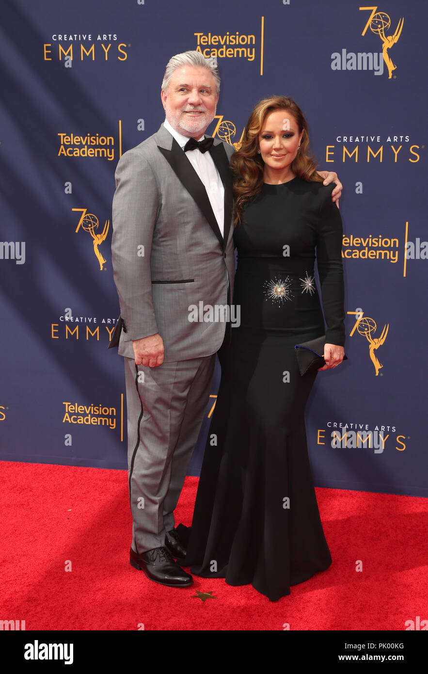 Los Angeles, Ca, USA. 9 Sep, 2018. Mike Rinder, Leah Remini, 2018 Creative Arts Emmy Awards - Tag 2 auf der Microsoft Theatre L.A. Leben in Los Angeles, Kalifornien am 9. September 2018. Credit: Faye Sadou/Medien Punch/Alamy leben Nachrichten Stockfoto