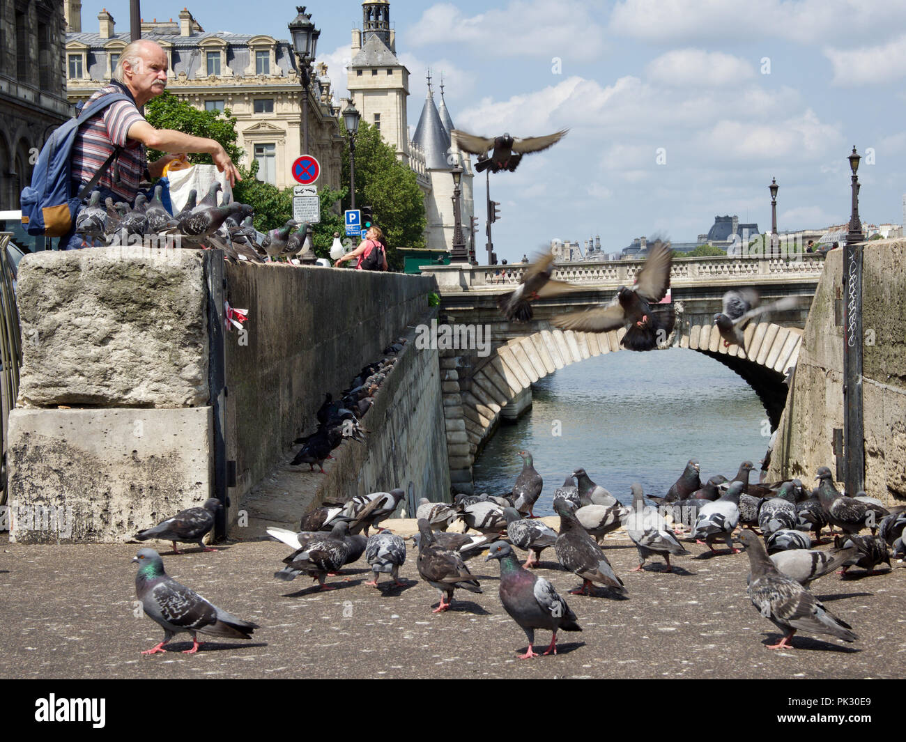 Taube Mann - der Seine Paris Stockfoto