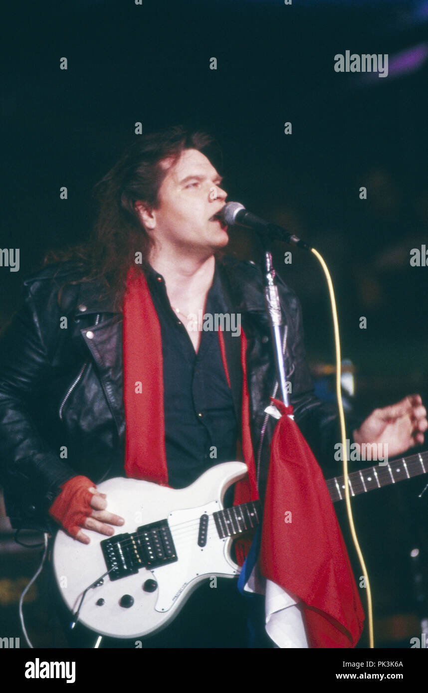 Meat Loaf, amerikanischer Sänger und Wittlich, bei einem Konzert in Neuwied, Deutschland 1985. Amerikanischen Rocksänger Meat Loaf bei Neuwied, Deutschland, 1985 leben. | Verwendung weltweit Stockfoto