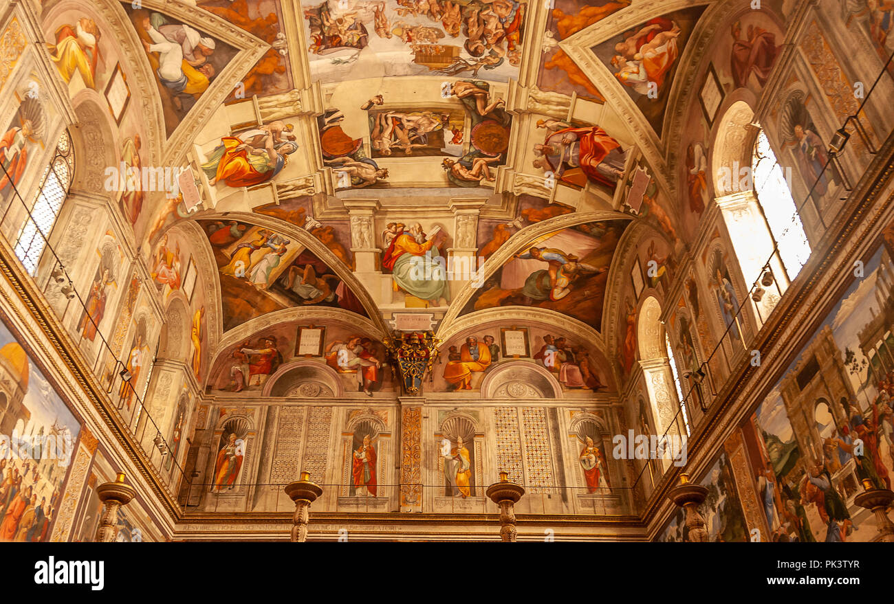 Sistine Chapel Ceiling Frescos Painted Stockfotos Sistine