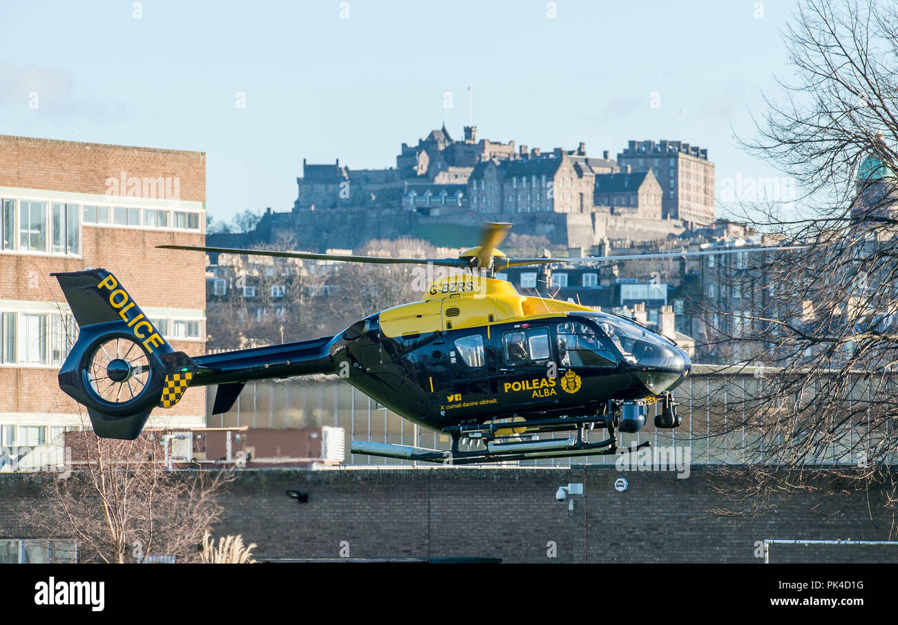 Police Scotland Helicopter startet von Police HQ Fettes Edinburgh Stockfoto