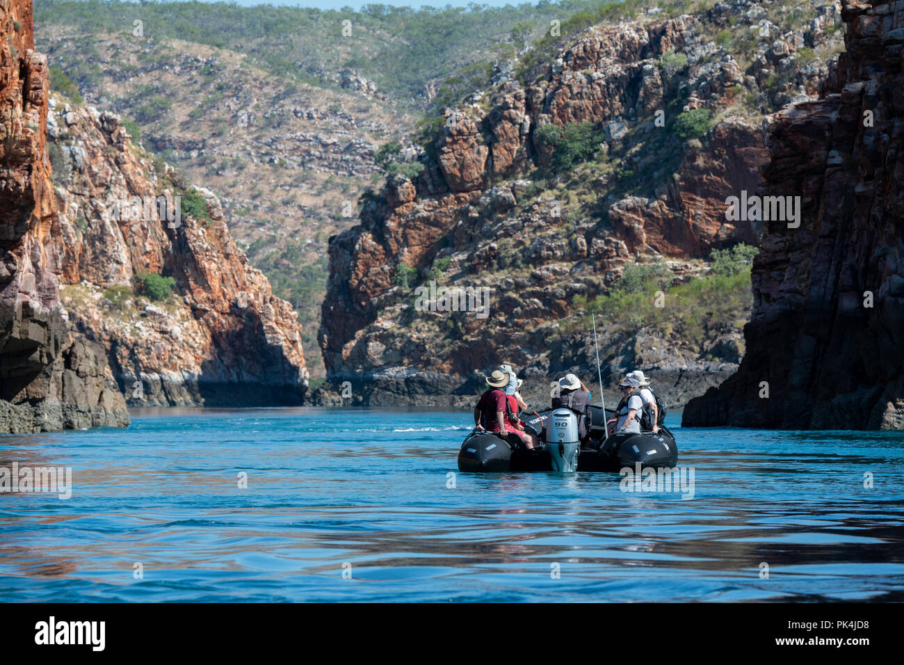 Western Australia, Kimberley, Talbot Bay. Horizontale fällt (aka Horries) von einem Bruch zwischen dem McLarty Bereiche erstellt. Stockfoto