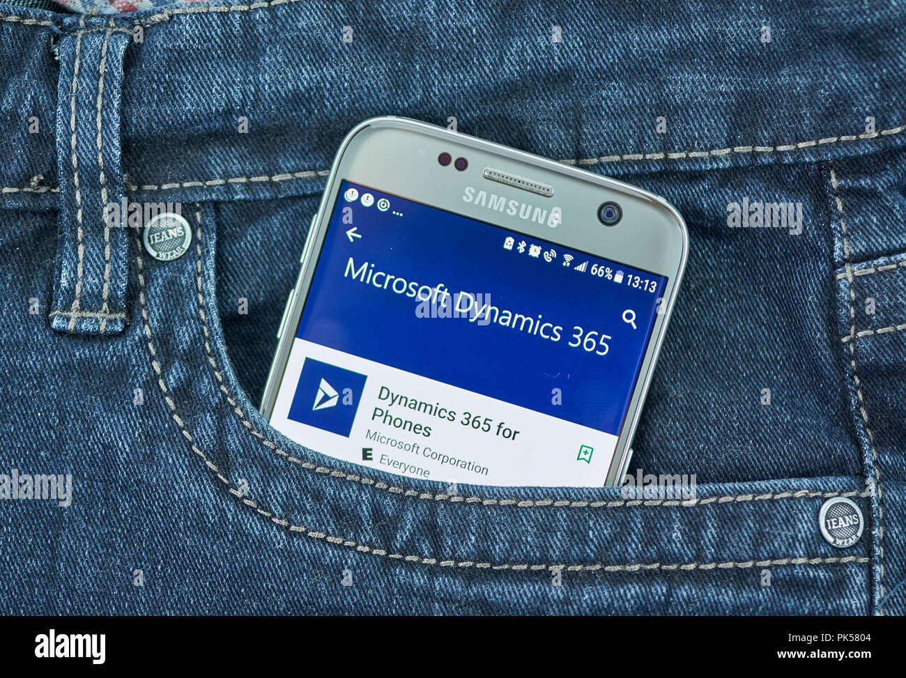 MONTREAL, KANADA - 8 September, 2018: Microsoft Dynamics 365 für mobile Telefone. Dynamics 365 ist eine Produktlinie von Enterprise Ressource Planning und cus Stockfoto