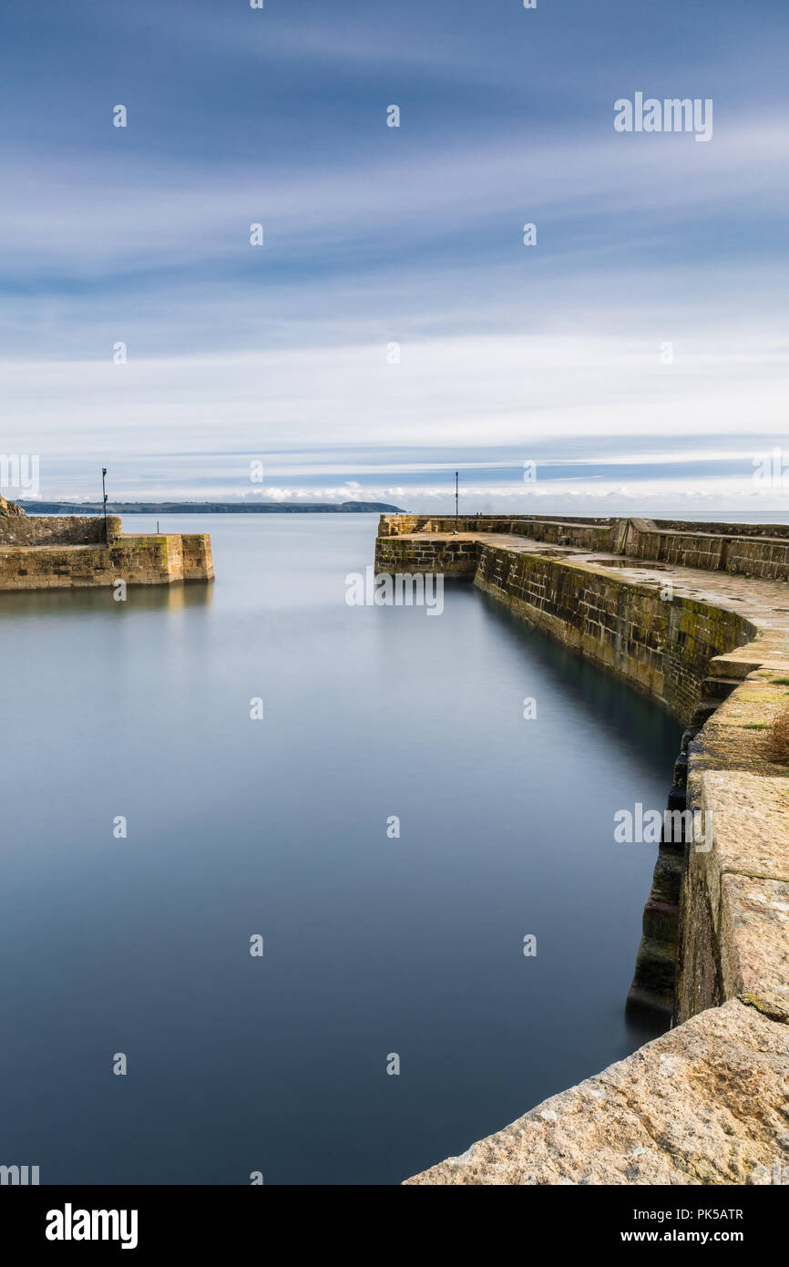 Hafeneinfahrt, Charlestown, Cornwall Stockfoto