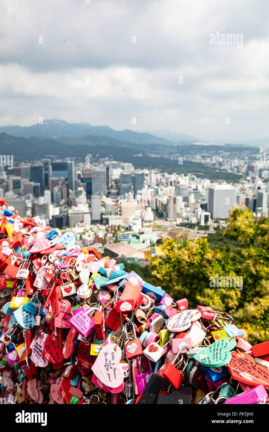 Liebe Schleusen bei N Seoul Tower Stockfoto